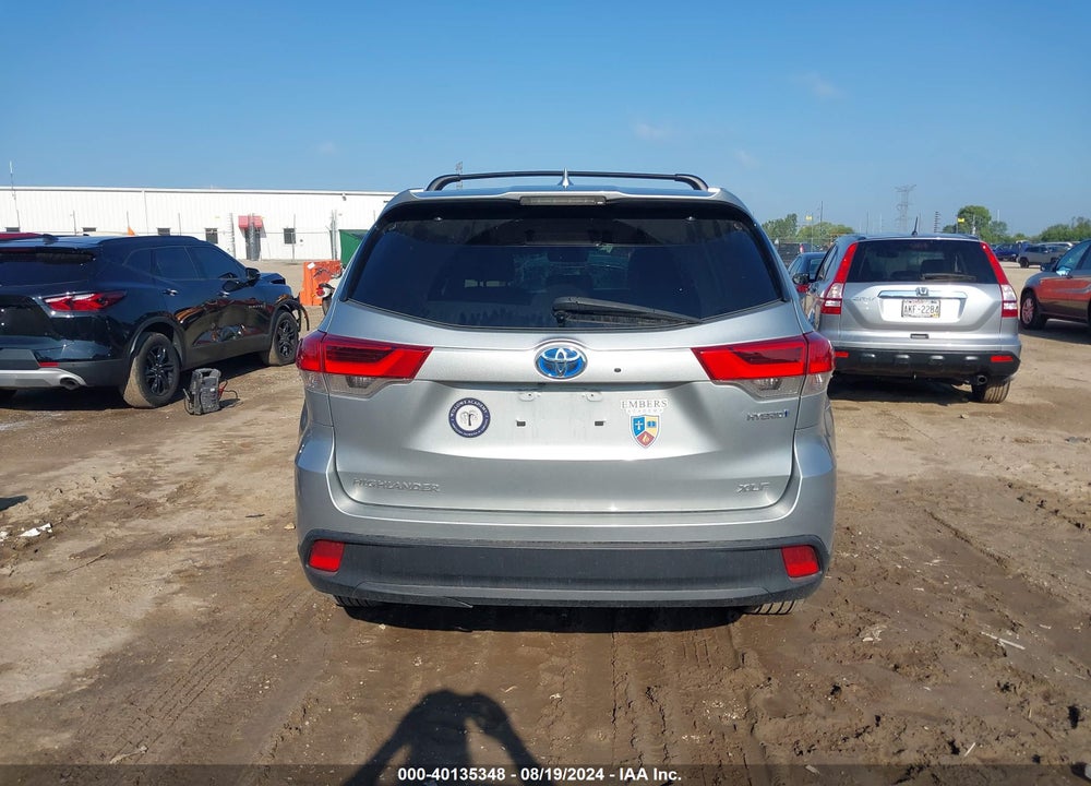 2019 TOYOTA HIGHLANDER HYBRID XLE VIN: 5TDJGRFH8KS072128