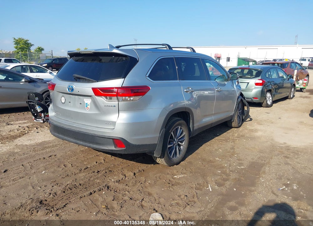 2019 TOYOTA HIGHLANDER HYBRID XLE VIN: 5TDJGRFH8KS072128