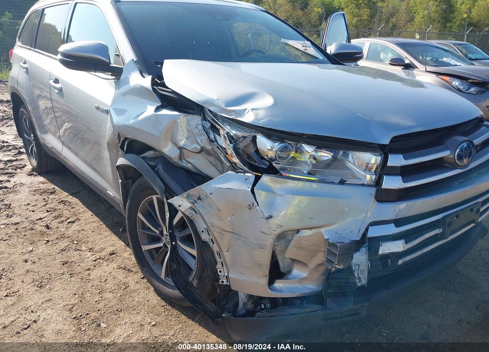 2019 TOYOTA HIGHLANDER HYBRID XLE VIN: 5TDJGRFH8KS072128