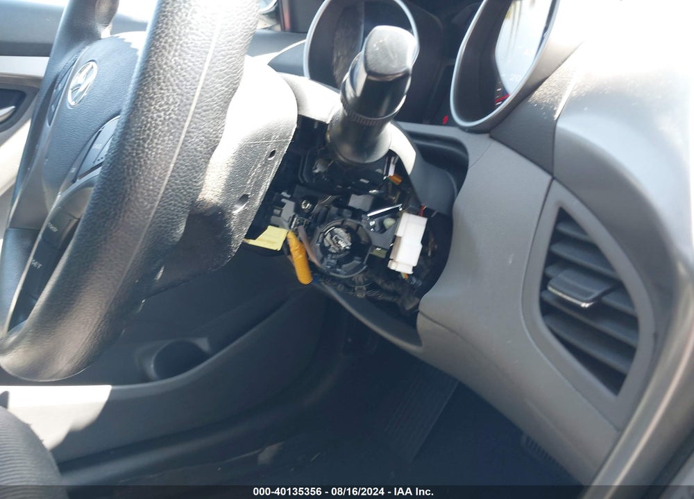 2013 HYUNDAI ELANTRA GS VIN: KMHDH6AE6DU012123