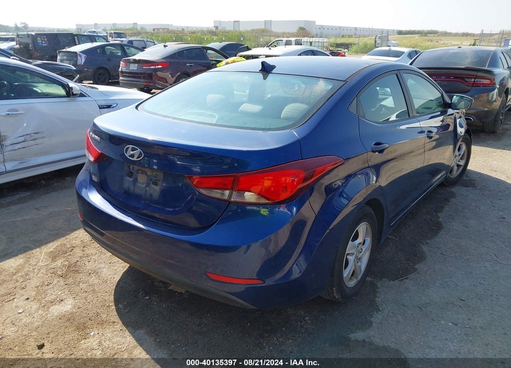 2015 HYUNDAI ELANTRA SE VIN: 5NPDH4AE8FH588365