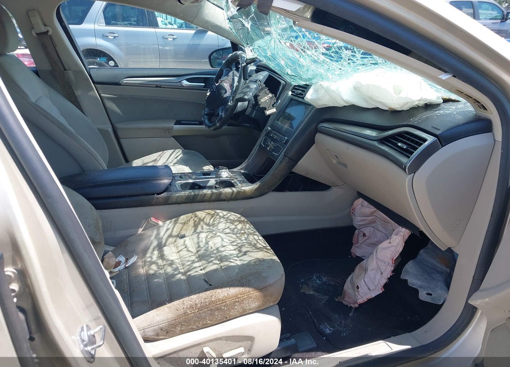 2017 FORD FUSION SE VIN: 3FA6P0H7XHR108019
