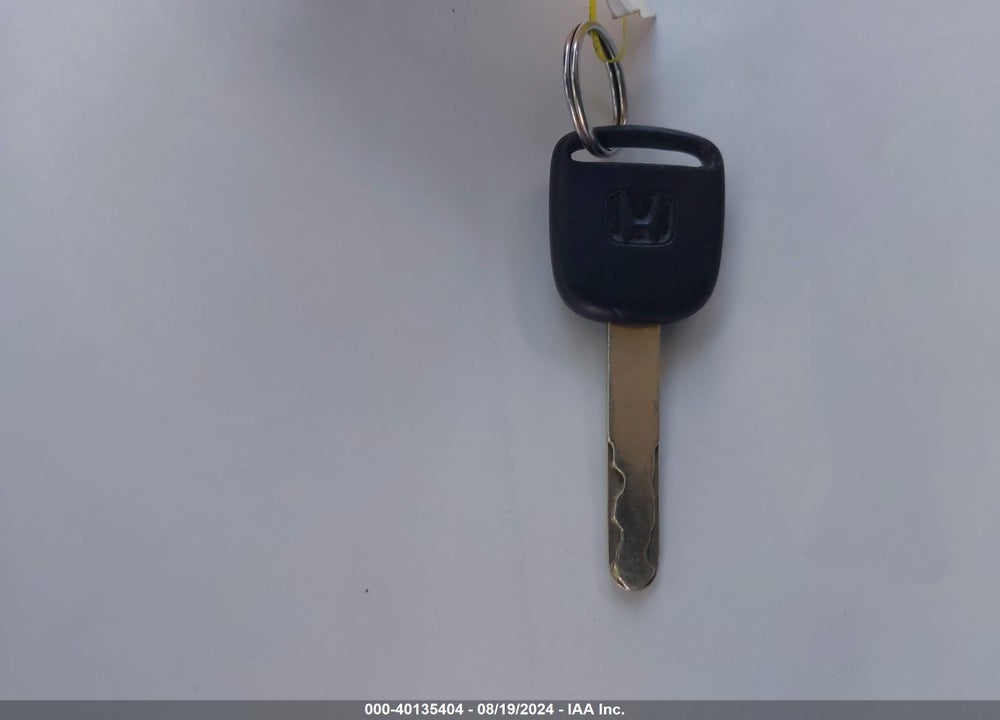 2004 HONDA PILOT EX-L VIN: 2HKYF18704H571392