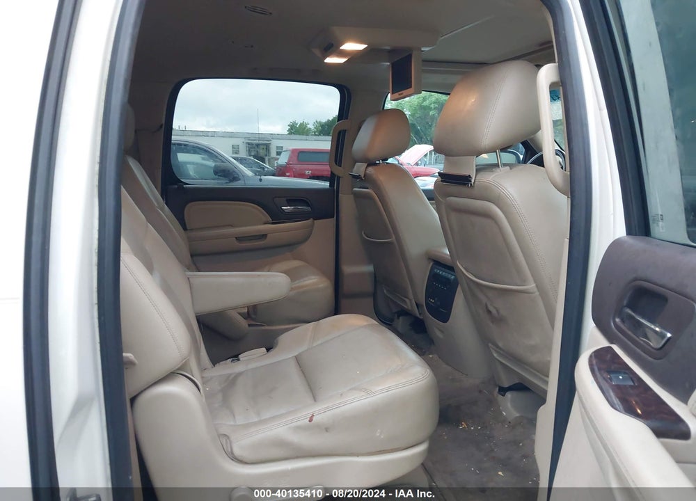 2012 GMC YUKON XL 1500 DENALI VIN: 1GKS2MEF1CR284167