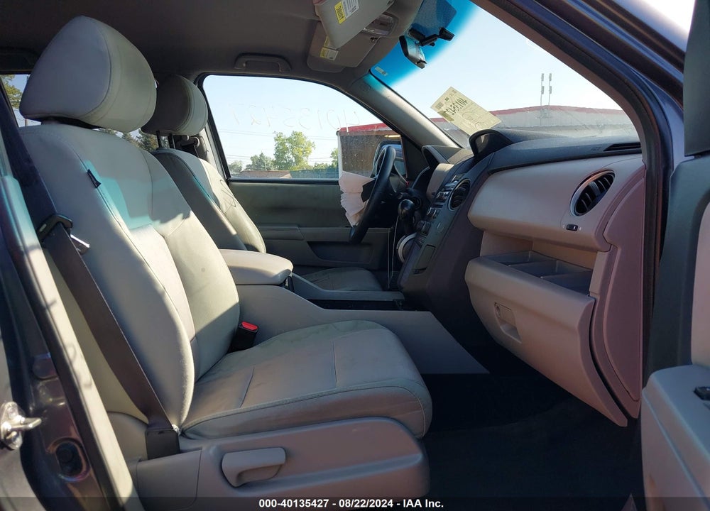 2015 HONDA PILOT EX VIN: 5FNYF3H45FB018028