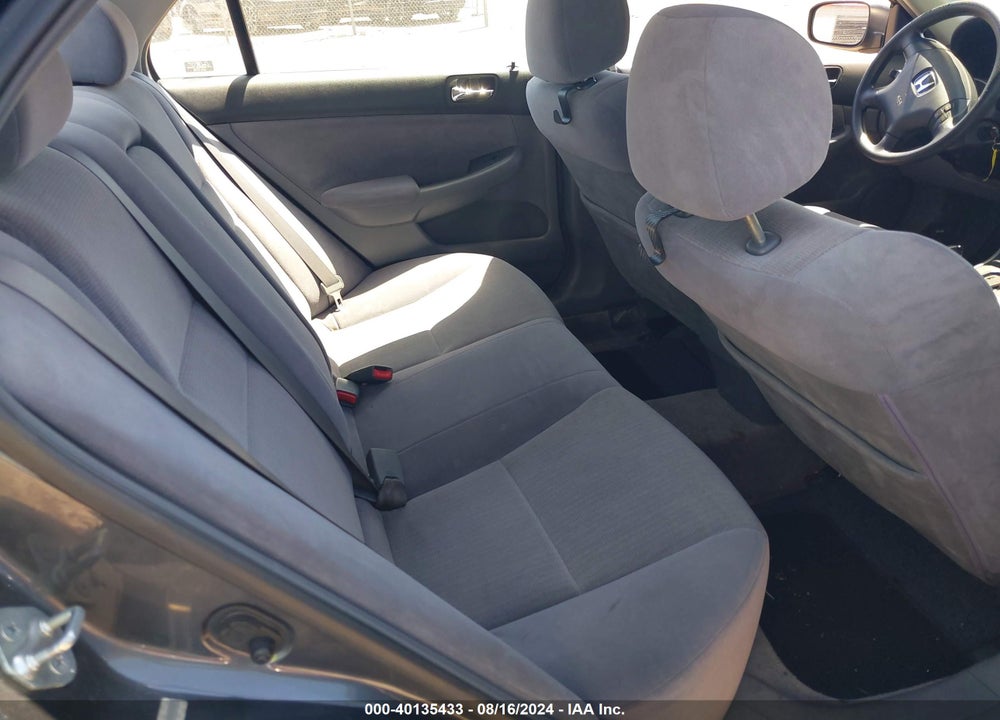 2003 HONDA ACCORD 2.4 LX VIN: JHMCM56333C004531