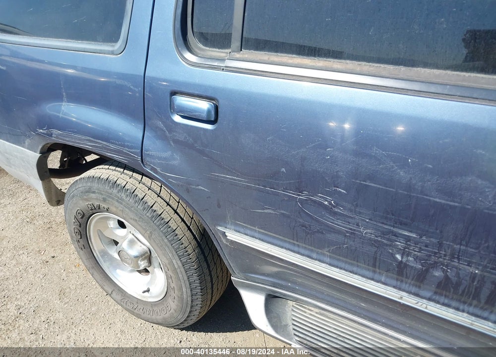 2000 FORD EXPLORER VIN: 1FMZU73E5YUB68714