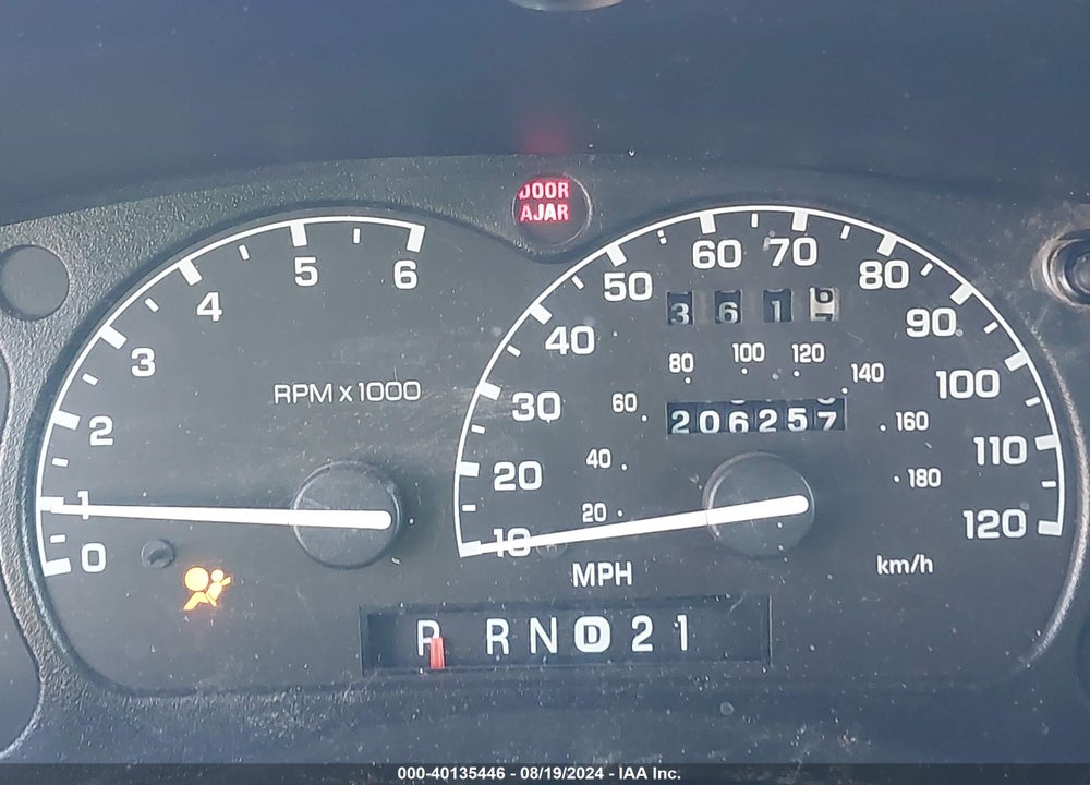 2000 FORD EXPLORER VIN: 1FMZU73E5YUB68714