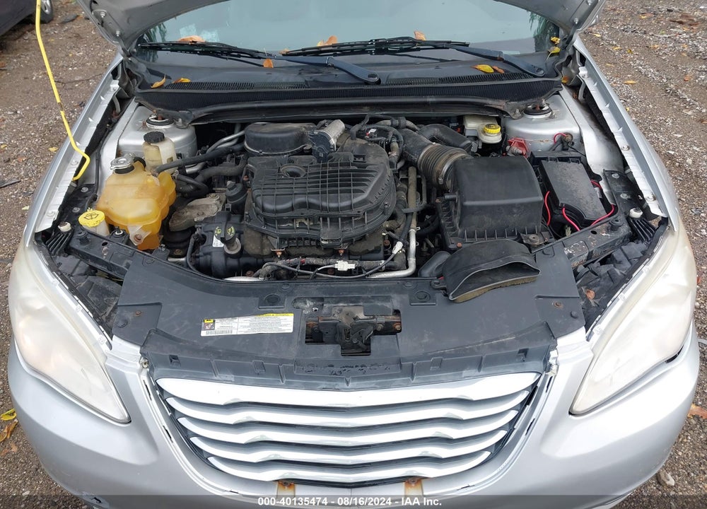 2011 CHRYSLER 200 TOURING VIN: 1C3BC1FG6BN532938