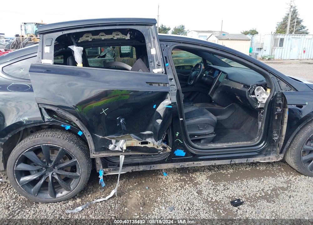 2018 TESLA MODEL X 100D/75D/P100D VIN: 5YJXCBE2XJF103618