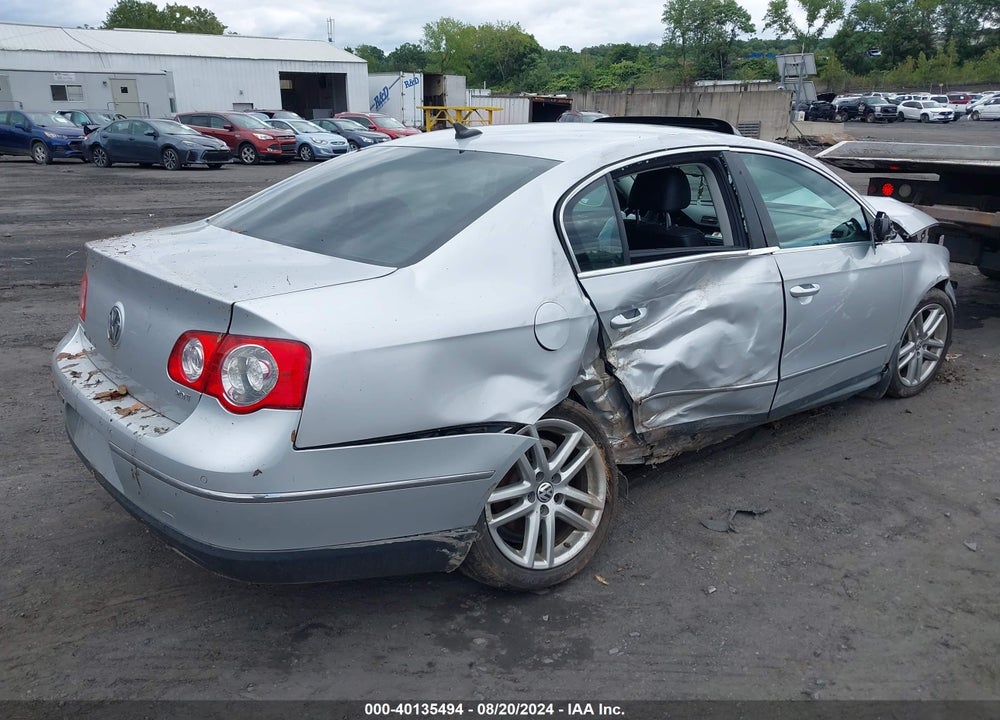 2008 VOLKSWAGEN PASSAT LUX VIN: WVWEK73C78E159983