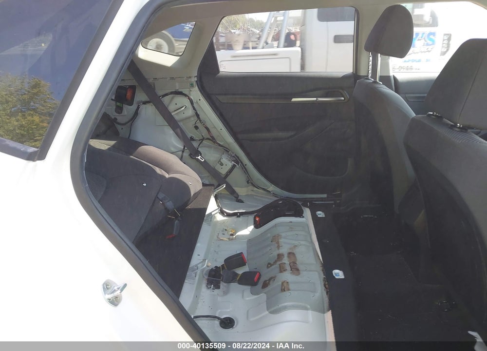 2021 KIA SELTOS LX VIN: KNDEPCAA1M7116251
