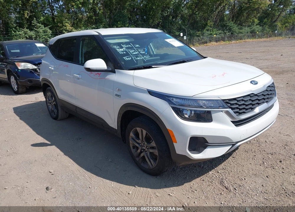 2021 KIA SELTOS LX VIN: KNDEPCAA1M7116251