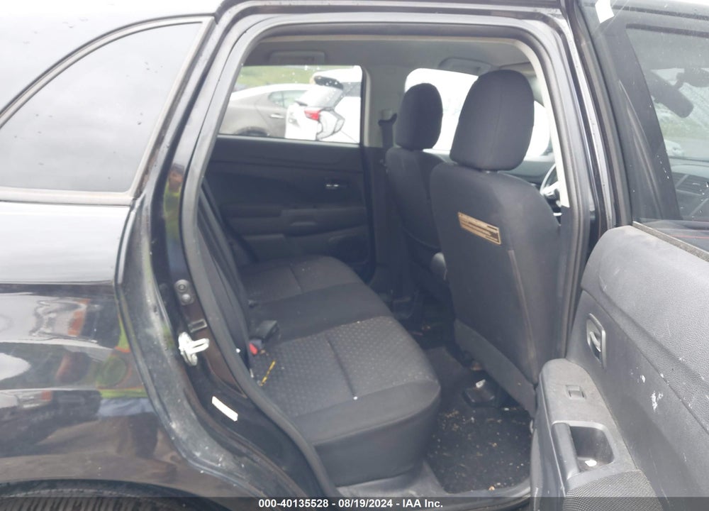 2011 MITSUBISHI OUTLANDER SPORT SE VIN: JA4AP4AU3BZ008014
