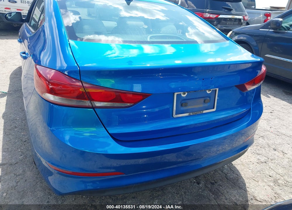 2017 HYUNDAI ELANTRA SE VIN: KMHD84LF4HU143034