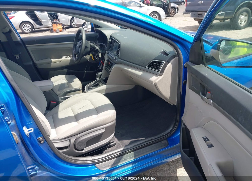 2017 HYUNDAI ELANTRA SE VIN: KMHD84LF4HU143034