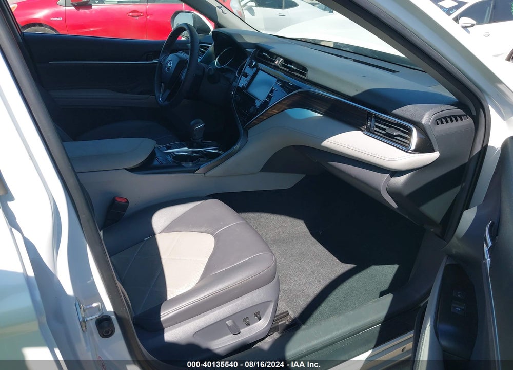 2018 TOYOTA CAMRY HYBRID XLE VIN: 4T1B21HK5JU005960