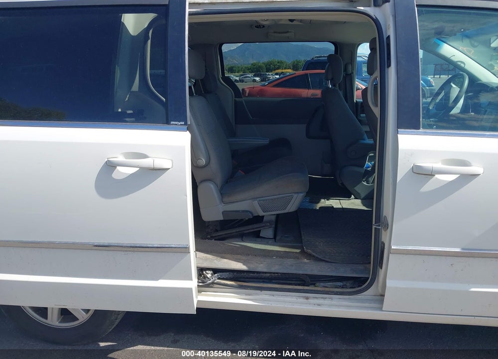 2010 CHRYSLER TOWN & COUNTRY TOURING VIN: 2A4RR5D14AR414106