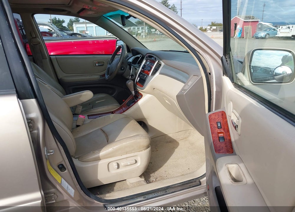 2005 TOYOTA HIGHLANDER LIMITED V6 VIN: JTEEP21A450133982