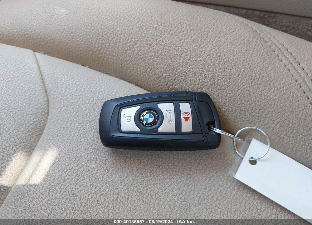 2016 BMW 320I VIN: WBA8E1G57GNT38467