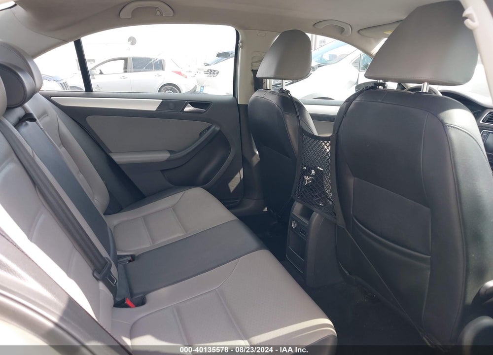 2013 VOLKSWAGEN JETTA HYBRID SE VIN: 3VW637AJ1DM222788