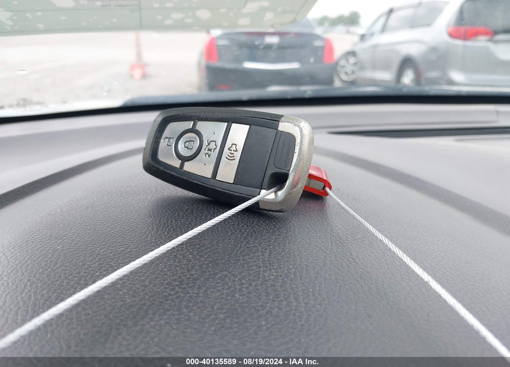 2018 FORD FUSION VIN: 3FA6P0HD0JR221926
