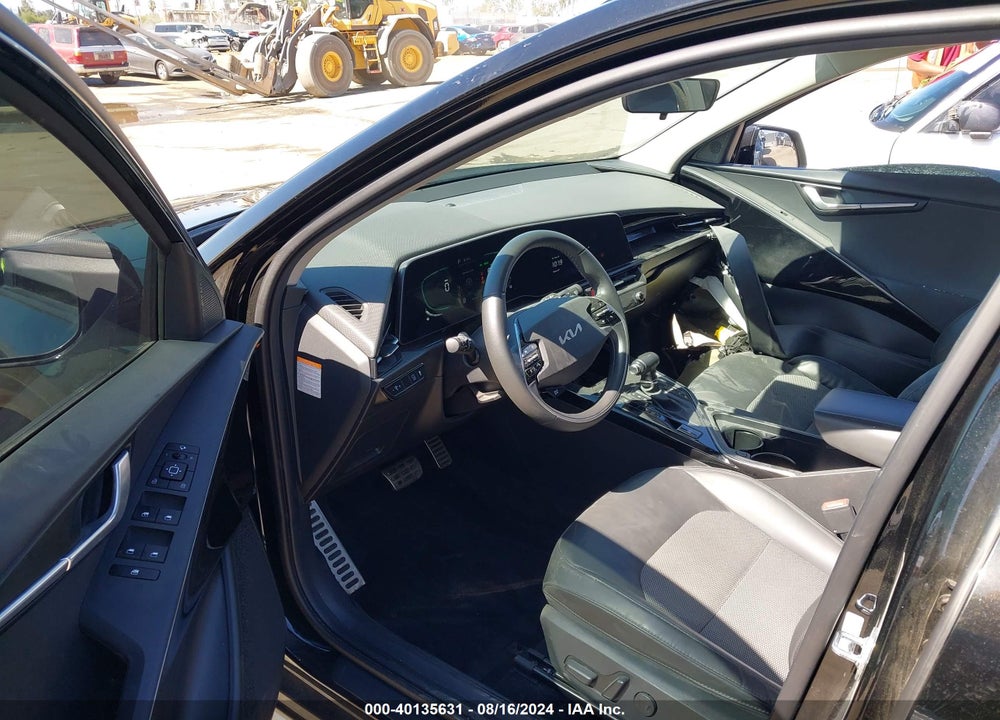 2023 KIA NIRO EX TOURING VIN: KNDCR3LE7P5035160