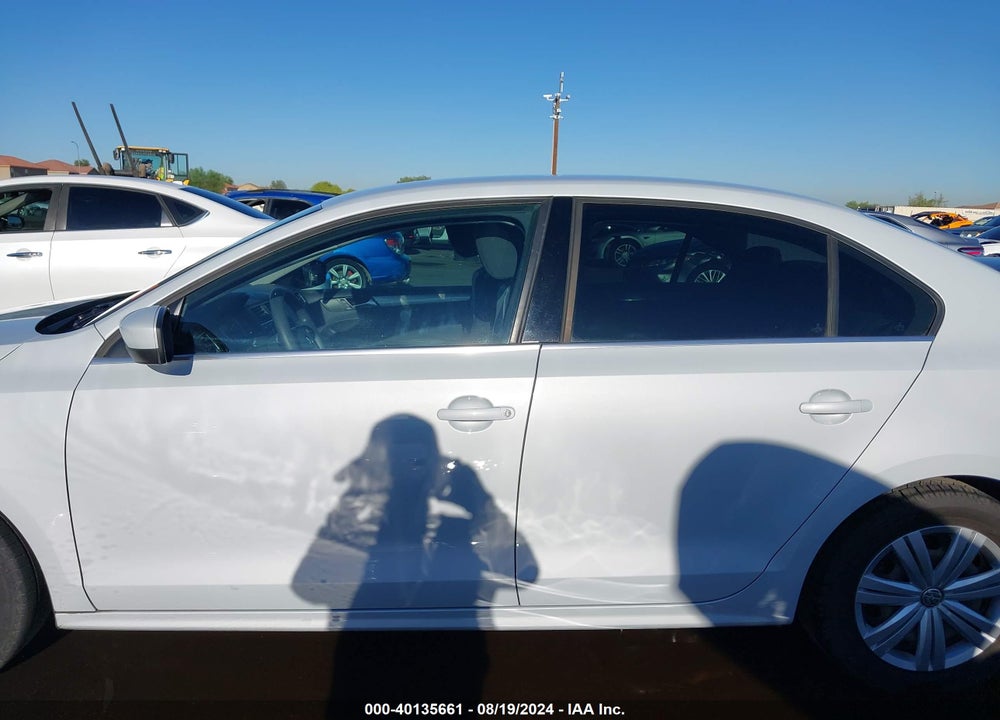 2017 VOLKSWAGEN JETTA 1.4T S VIN: 3VW2B7AJ5HM393504