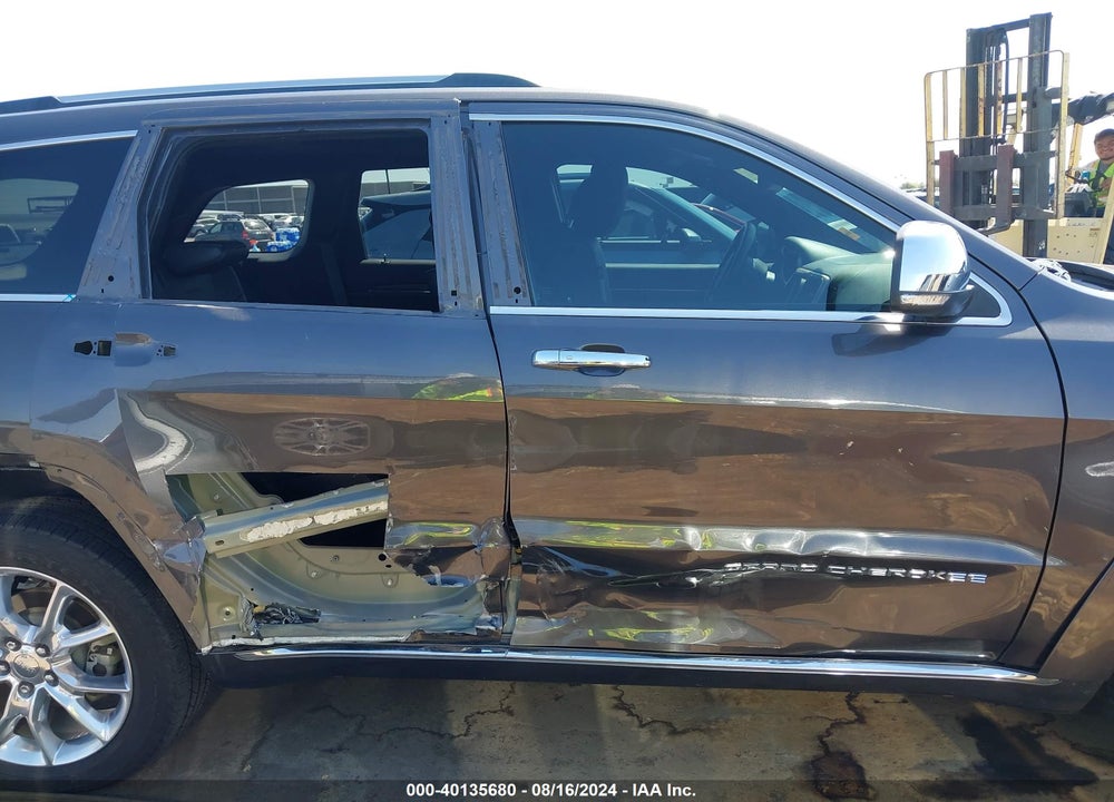 2015 JEEP GRAND CHEROKEE SUMMIT VIN: 1C4RJFJG0FC884788