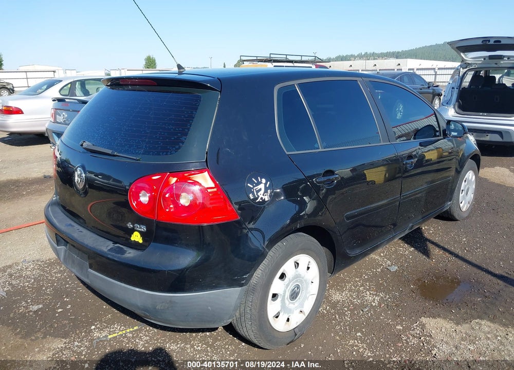 2007 VOLKSWAGEN RABBIT 4-DOOR VIN: WVWDS71K57W282258