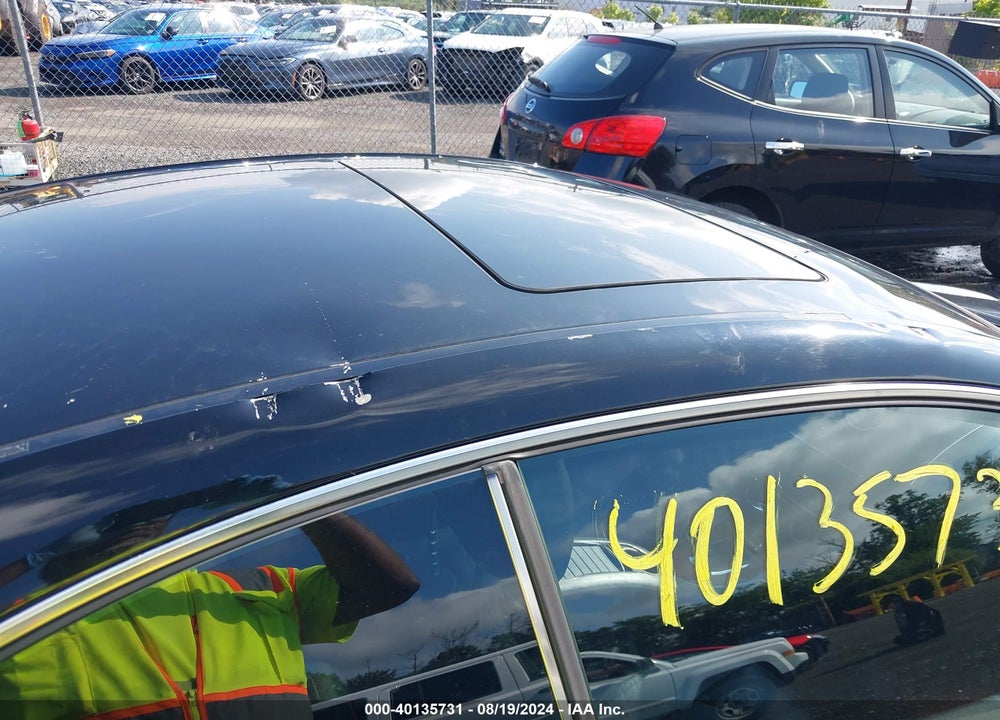 2009 MERCEDES-BENZ CLK 350 VIN: WDBTJ56H69F266216