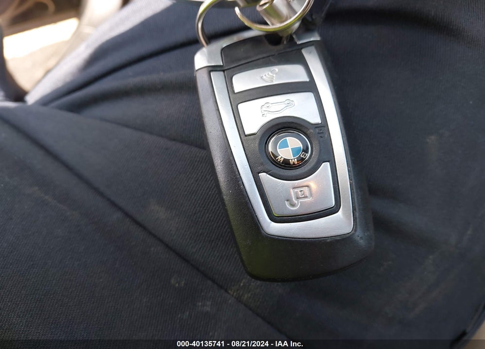 2009 BMW 750I VIN: WBAKA835X9CY33650