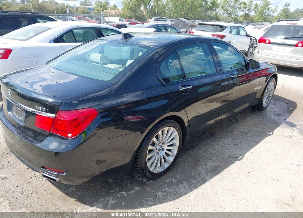 2009 BMW 750I VIN: WBAKA835X9CY33650