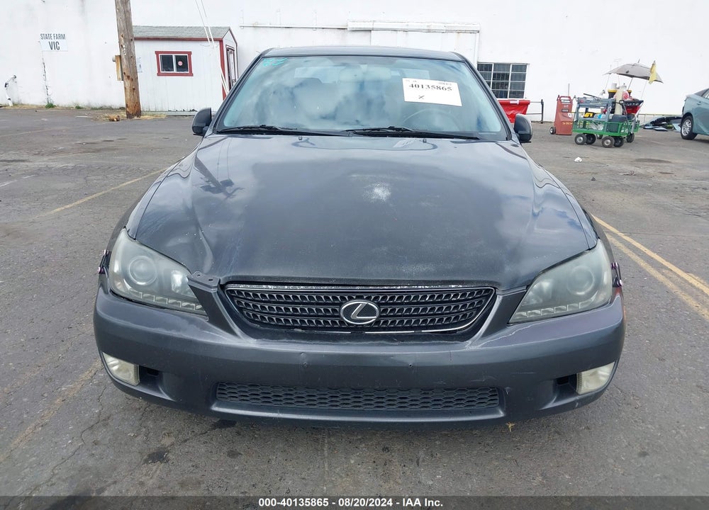 2003 LEXUS IS 300 VIN: JTHBD192530074685