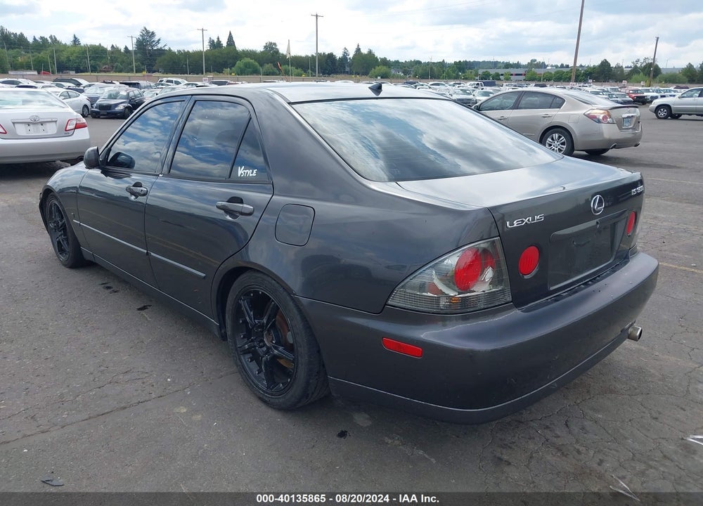 2003 LEXUS IS 300 VIN: JTHBD192530074685