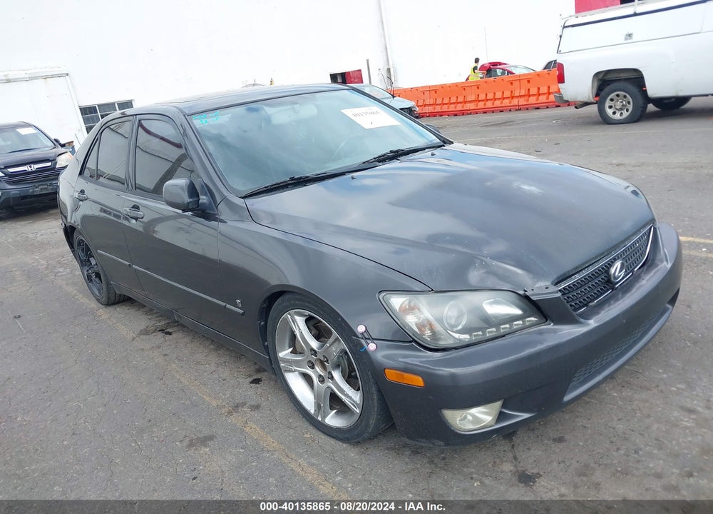2003 LEXUS IS 300 VIN: JTHBD192530074685