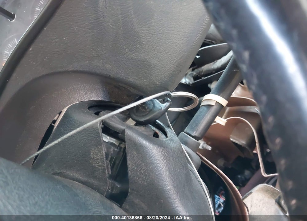 2006 CHEVROLET SILVERADO 1500 LT1 VIN: 2GCEK13T861251521