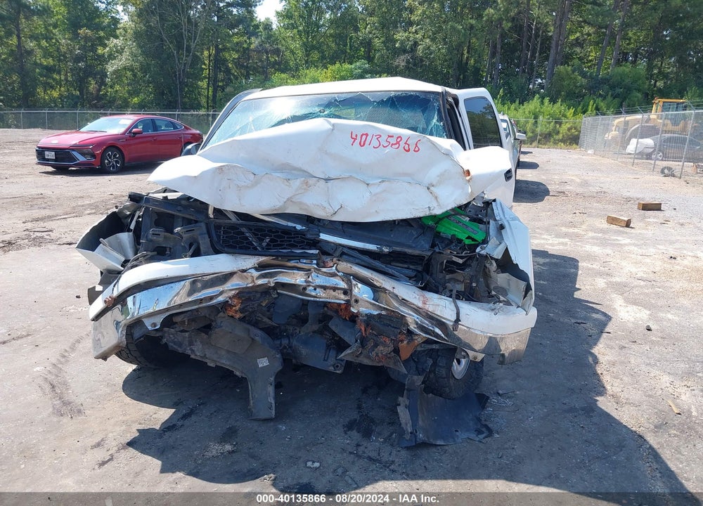 2006 CHEVROLET SILVERADO 1500 LT1 VIN: 2GCEK13T861251521