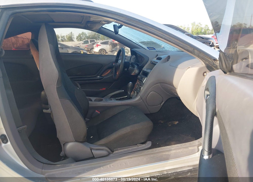 2000 TOYOTA CELICA GT VIN: JTDDR32TXY0011700