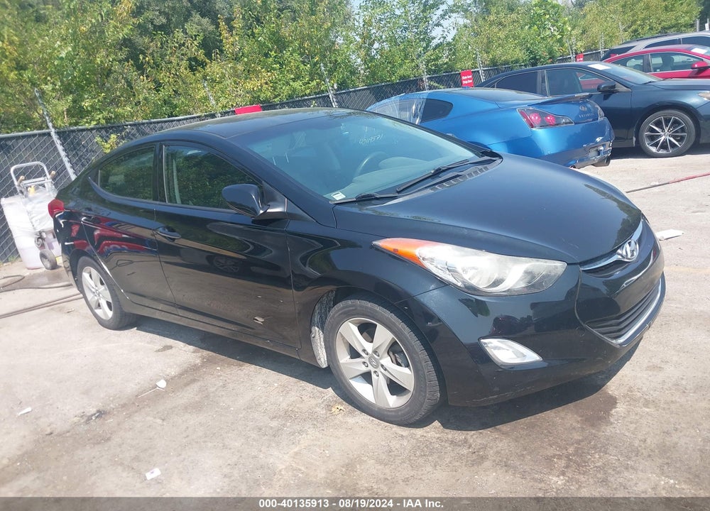 2013 HYUNDAI ELANTRA GLS VIN: KMHDH4AE8DU007106