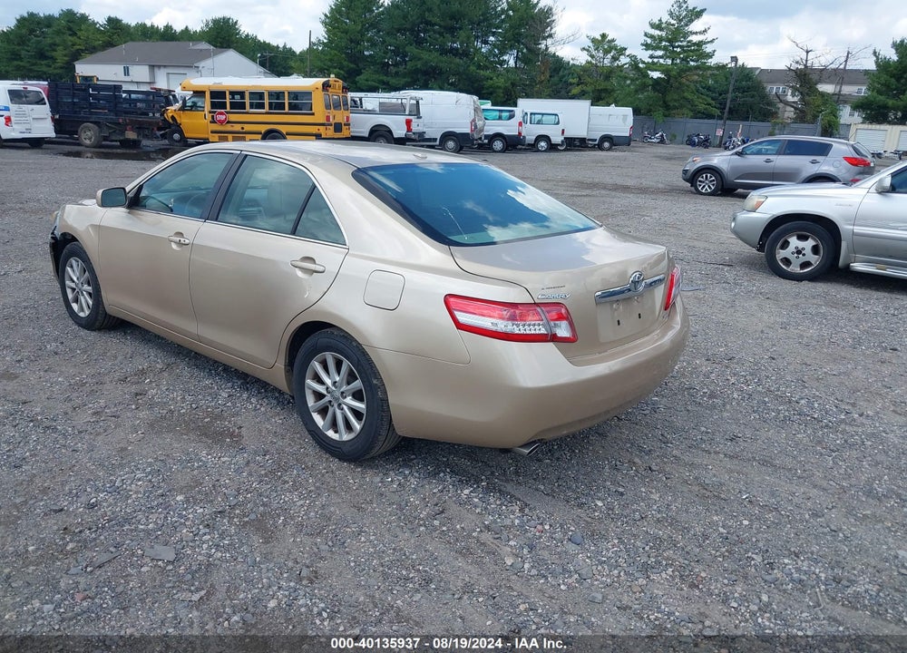 2011 TOYOTA CAMRY XLE V6 VIN: 4T1BK3EK1BU119987
