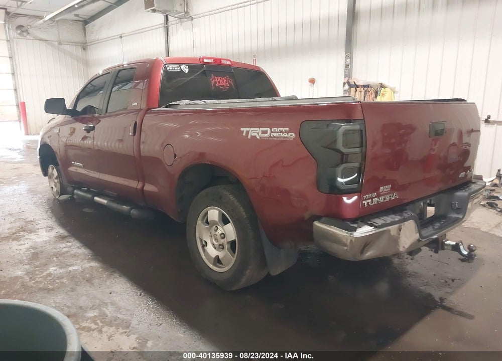 2010 TOYOTA TUNDRA GRADE 5.7L V8 VIN: 5TFUW5F1XAX144077
