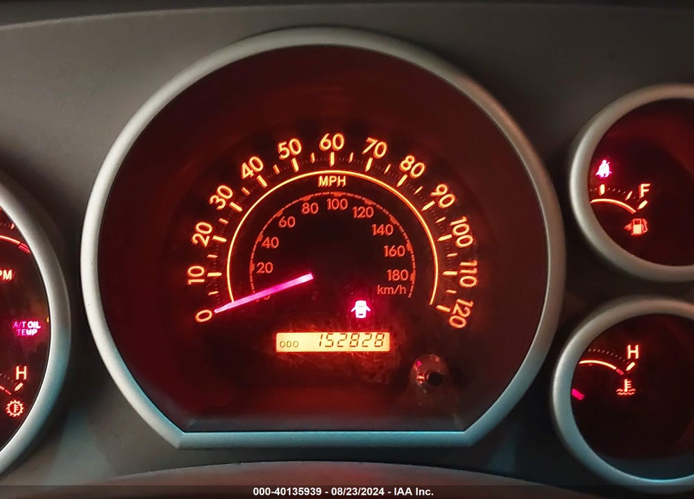 2010 TOYOTA TUNDRA GRADE 5.7L V8 VIN: 5TFUW5F1XAX144077