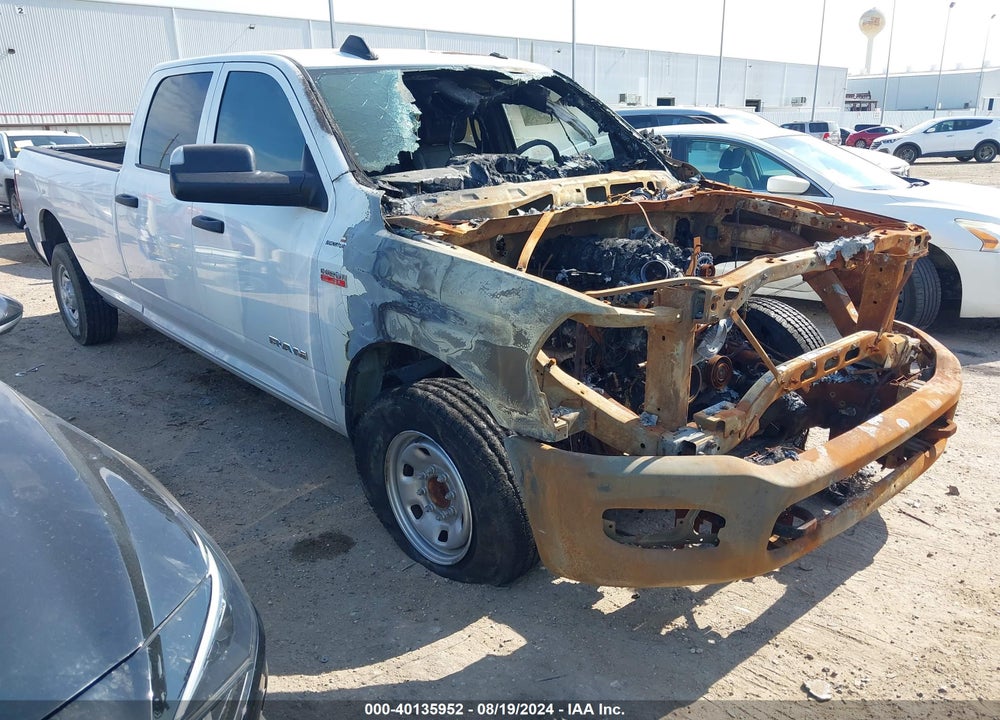 2022 RAM 2500 TRADESMAN 4X2 8' BOX VIN: 3C6UR4HJ3NG296430