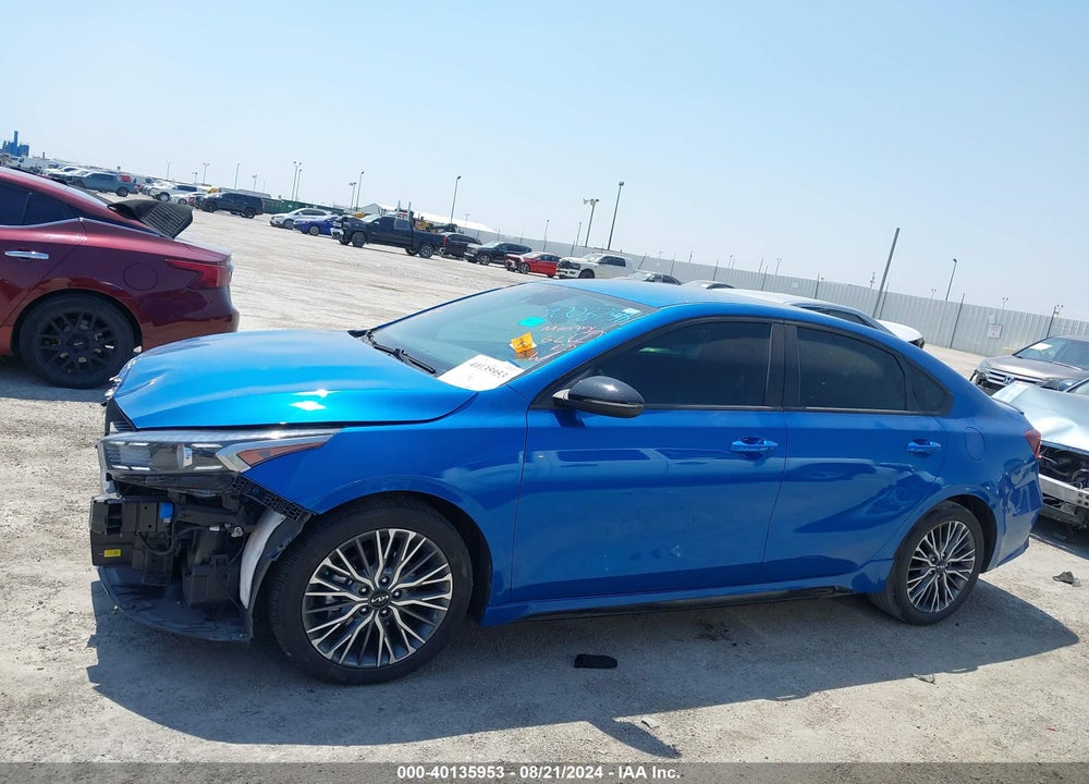 2022 KIA FORTE GT LINE VIN: 3KPF54AD5NE490843