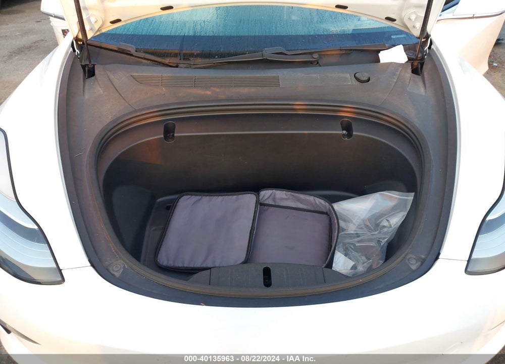 2020 TESLA MODEL 3 STANDARD RANGE PLUS REAR-WHEEL DRIVE/STANDARD RANGE REAR-WHEEL DRIVE VIN: 5YJ3E1EA2LF615211