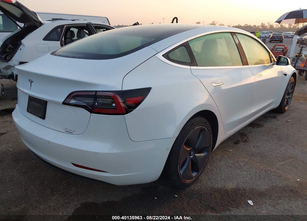 2020 TESLA MODEL 3 STANDARD RANGE PLUS REAR-WHEEL DRIVE/STANDARD RANGE REAR-WHEEL DRIVE VIN: 5YJ3E1EA2LF615211