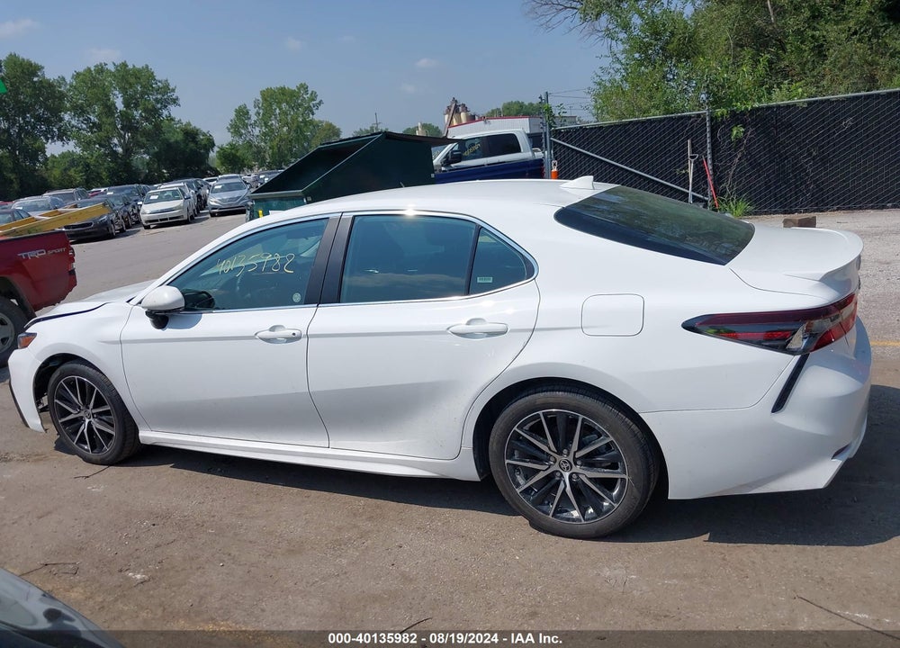 2024 TOYOTA CAMRY SE VIN: 4T1G11AK3RU901480