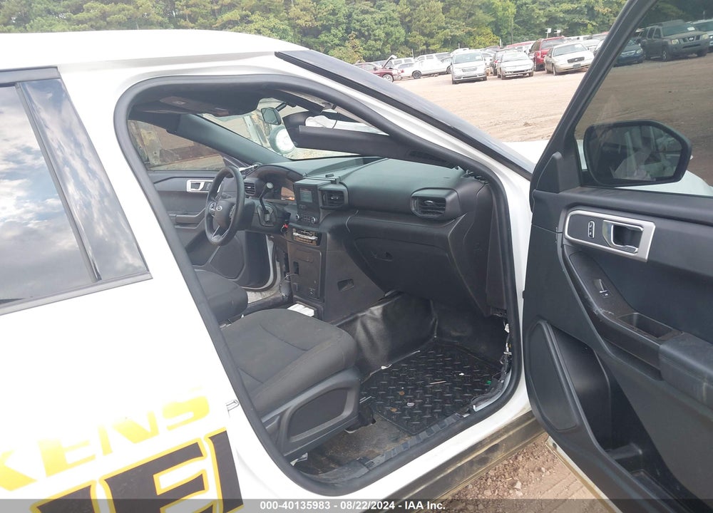 2022 FORD POLICE INTERCEPTOR UTILITY VIN: 1FM5K8AB6NGA54301