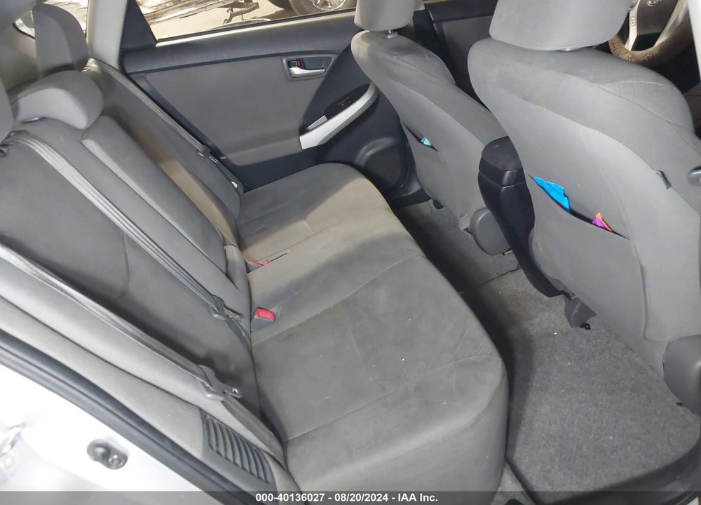 2013 TOYOTA PRIUS TWO VIN: JTDKN3DU2D5627056